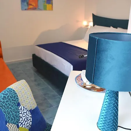 B&B Andrea Room&breakfast 카파치오페스툼