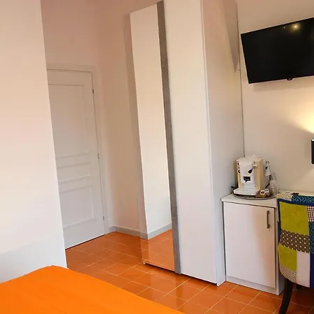 Andrea Room&breakfast B&B 카파치오페스툼