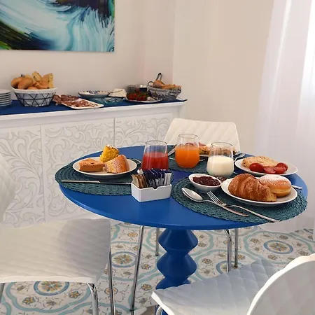 Andrea Room&breakfast *